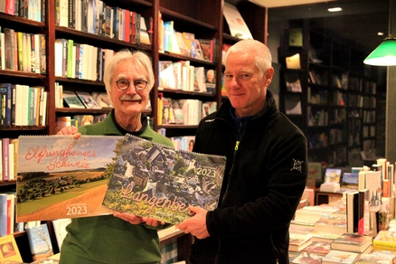 Uli Auffermann zu Besuch in der Buchhandlung Kape