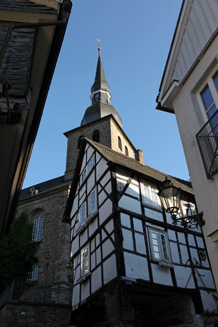 Hellerstraße/Ecke Kreiersiepen Hellerstraße/Ecke Kreiersiepen